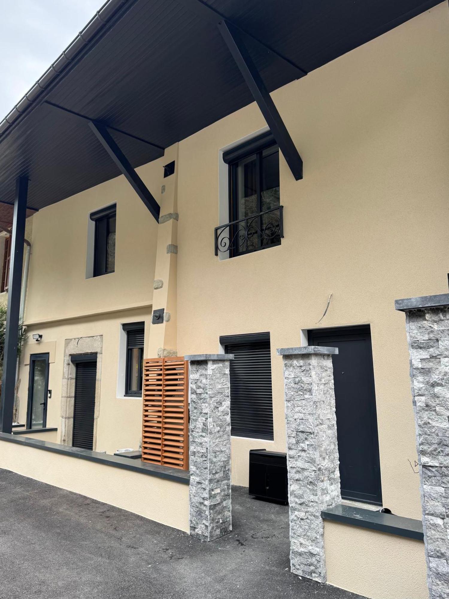 Magnifique Appartement Vue Lac - 5 Personnes Voglans Exterior foto